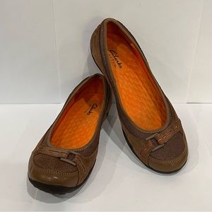 Clarks Privo Flats Brown Orange Accents Leather Manmade Uppers Size 8.5